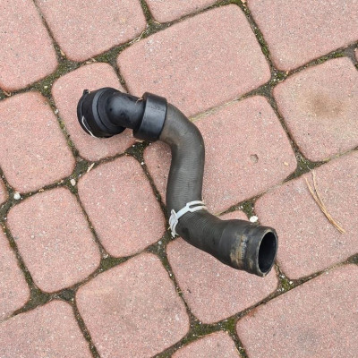 Przewód wąz wody 1.6 Opel Astra J IV 13338423