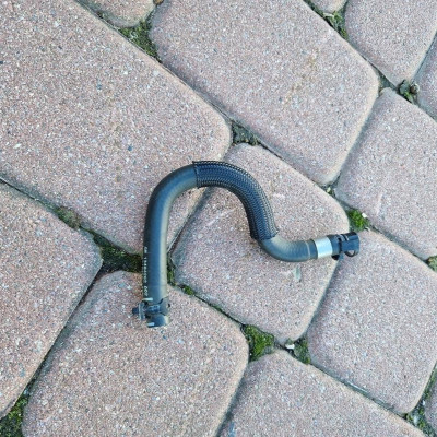 Przewód wąż wody 1.6CDTI Opel Mokka 13484282