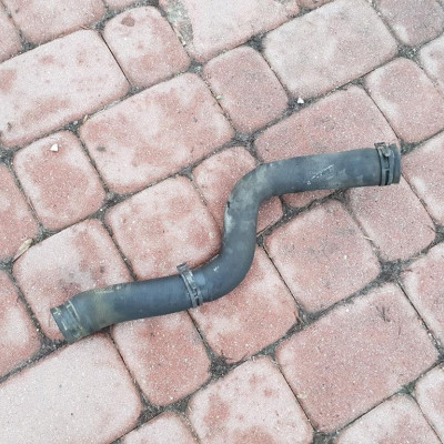 Przewód wąż wody 1.7CDTI Opel Astra J IV 13251450