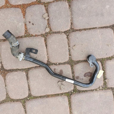 Przewód woda wąz 2.0TDI VW Jetta 5C6 04L121065AJ