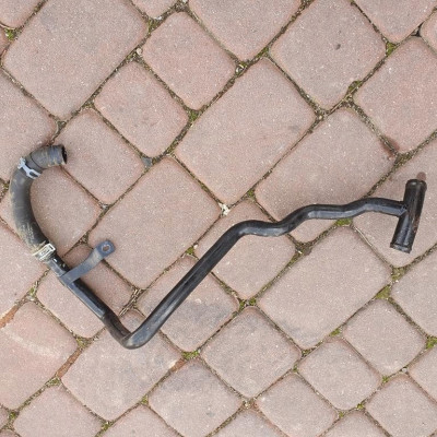 Przewód woda wąz 2.0TDI VW Jetta 5C6 5Q0122073AE