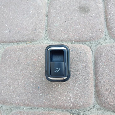 Przełącznik klapy Mercedes W218 CLS A2129059300