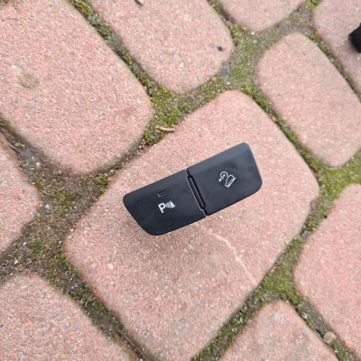 Przełącznik PDC parkowania Opel Mokka 95018466