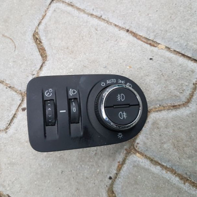 PRZEŁĄCZNIK ŚWIATEŁ OPEL Astra J Zafira C 13294821