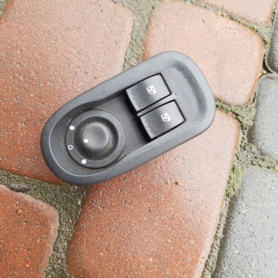 Przełacznik szyb Movano B Master III 8200637849