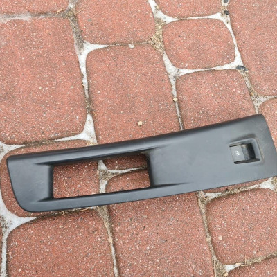 Przełacznik szyb prawy Opel Meriva B 13266041