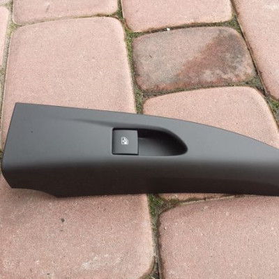 Przełącznik szyb tył tylny Zafira C NOWY