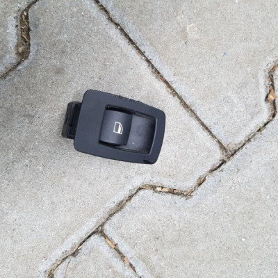 Przełacznik szyb włacznik BMW E90 15939900