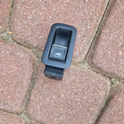 Przełącznik szyb włacznik VW Golf VII 5G0959855F