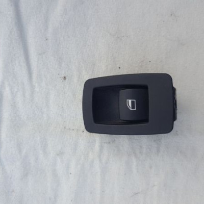 PRZEŁĄCZNIK SZYBY TYŁ PRAWY LEWY BMW E61 9113773