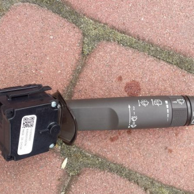 Przełącznik wycieraczek manetka Brązowa INSIGNIA