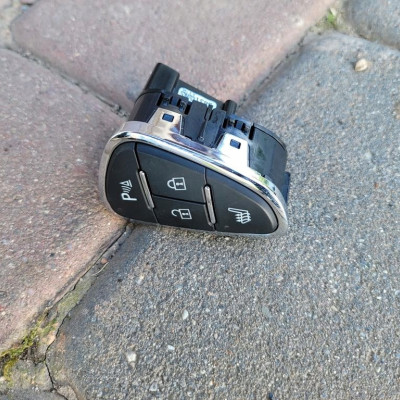 Przycisk eco grzania Opel Corsa E 13363831