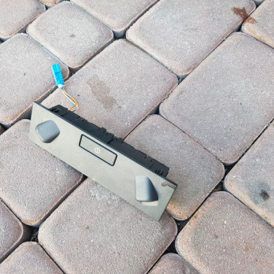 Przycisk mikrofon moduł Opel Astra H III 13142078