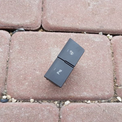 Przycisk podgrzewania kierownicy Insignia 22805691