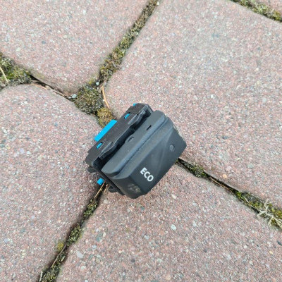 Przycisk włącznik ECO Movano Master III 251B41166R