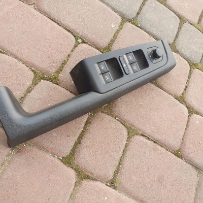 Rączka panel boczka Skoda Superb II 3T0867197