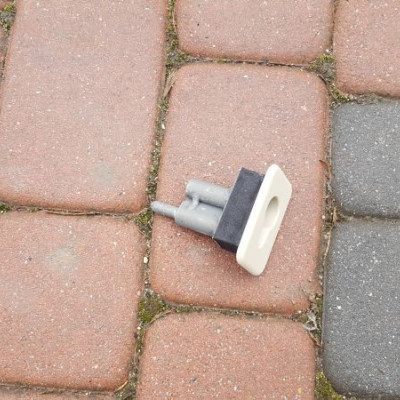 Raczka plastik podsufitki beż brąz Opel Insignia