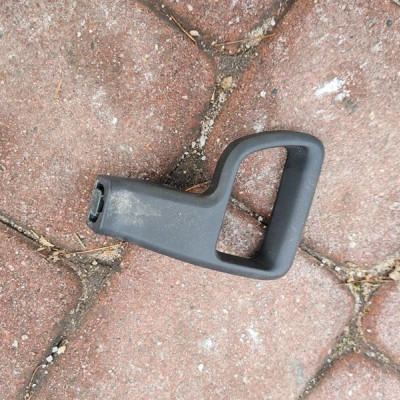 Rączka regulacji fotela pasazera Opel Mokka