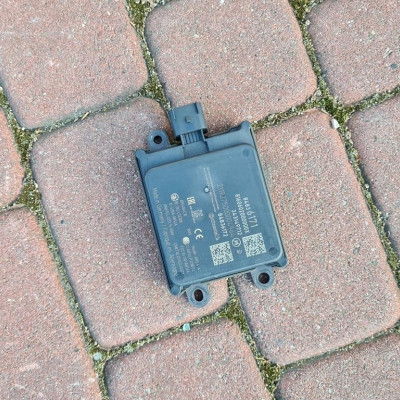 Radar sensor distronic przod przedni Opel Insignia B 84836171 VIN
