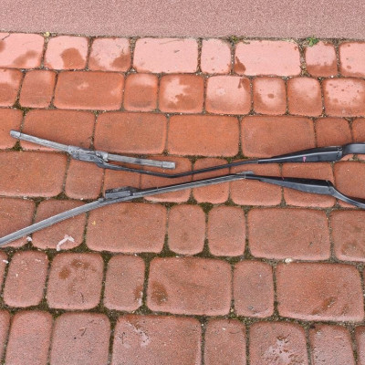 Ramiona wycieraczek EU Opel Combo D