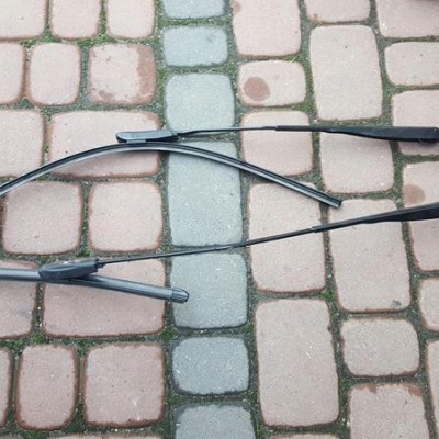 Ramiona wycieraczek pióra Europa Renault Captur