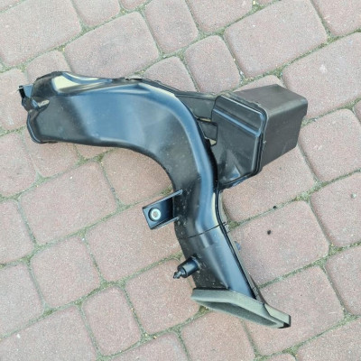 Rezonator powietrza Opel Insignia B 84262658