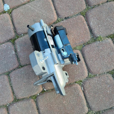 Rozrusznik 1.5D LIFT Opel Astra K V 55513254