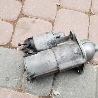 Rozrusznik 1.8 Opel Insignia 55556892