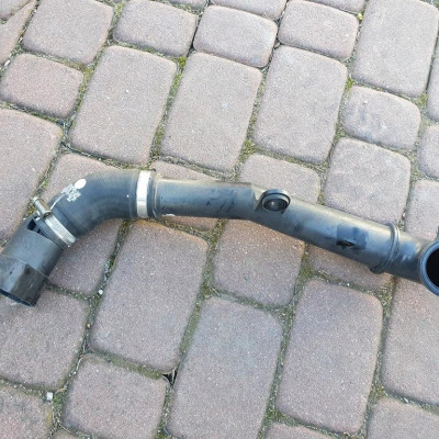 Rura intercoolera VW Jetta 5C6 04L145762E