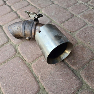 Rura końcówka wydechu Toyota Supra MK5