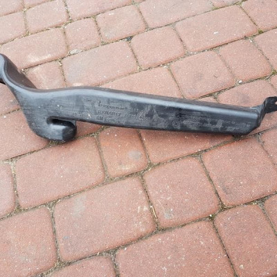 Rura nawiew plastik Vivaro B Trafic III 278331369R