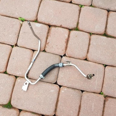 Rura przewód paliwa Audi Q3 04L131552DL