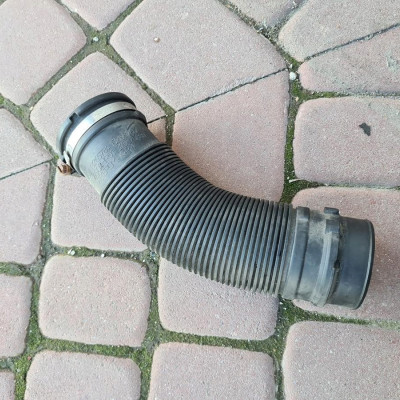 Rura przewód turbo dolot Opel Astra J IV 13265784