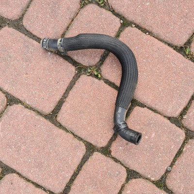 Rura przewód wąz wody 1.7 CDTI Opel Mokka