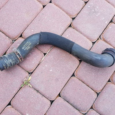 Rura przewód wody Opel Insignia 2.0 CDTI 13353318