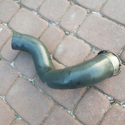 Rura wąż przewód Vivaro B Trafic III 144601915R