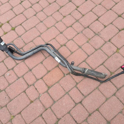 Rura wlew paliwa Opel Insignia B 84313382