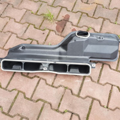 Rura łapacz powietrza Opel Zafira C 13435261