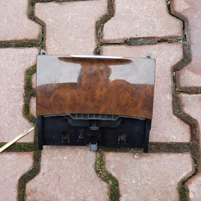 Schowek popielniczka Mercedes CLS W218 W2186800850