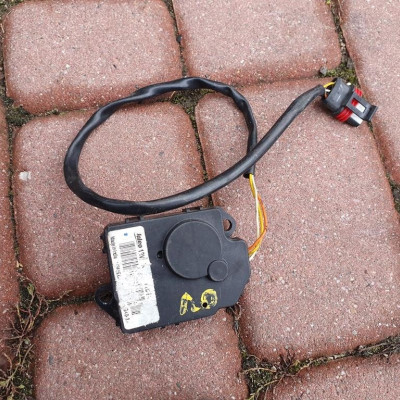 Silniczek dmuchawy Vivaro Trafic Primastar 13r