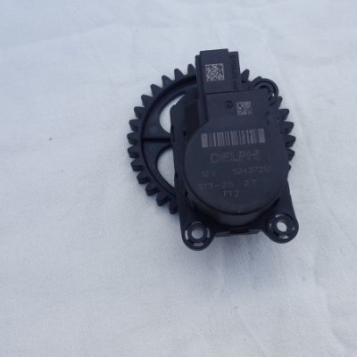 SILNICZEK NAGRZEWNICY OPEL INSIGNIA 52437251