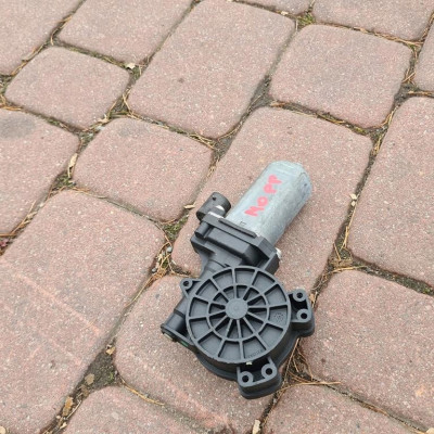 Silniczek podnoszenia szyb MASTER III MOVANO B