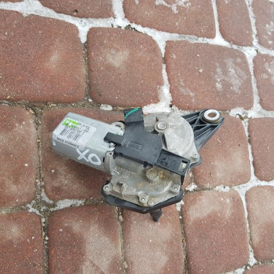 Silniczek tylny VIVARO B TRAFIC III 8200145486R