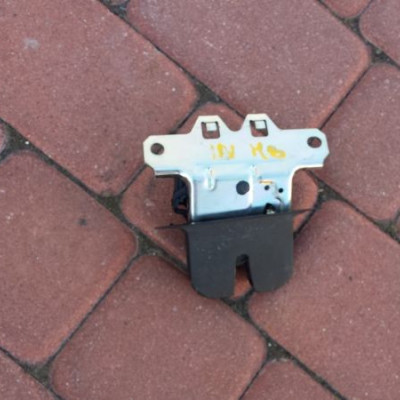 Silniczek wycieraczek tył Insignia Hatchback HB