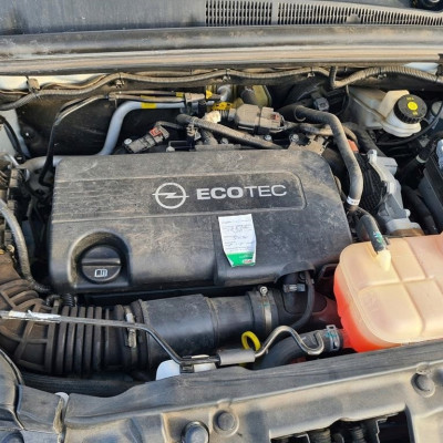 Silnik goły słupek 1.7CDTI A17DTS Opel Mokka