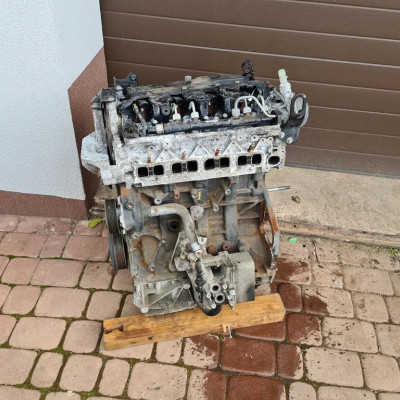 Silnik goły słupek M9T B702 Movano B Master