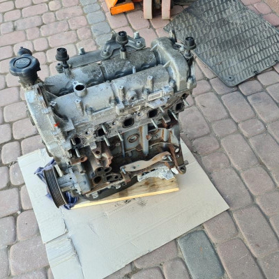 Silnik słupek goły słupek Opel Astra J IV A13DTE