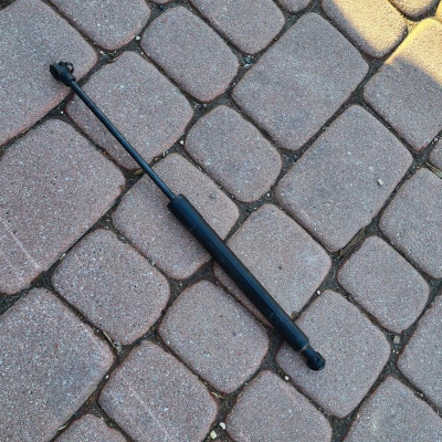 Siłownik teleskop Renault Clio IV 4 654703934R