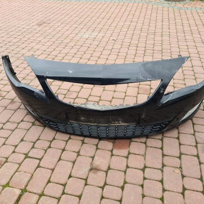 Skorupa zderzaka przedniego Opel Astra J IV 4
