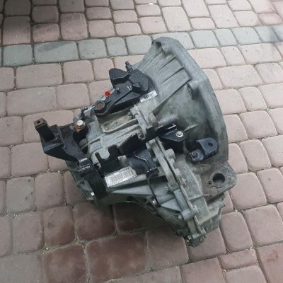 Skrzynia biegów 2.3DCI Opel Movano Master PF6058